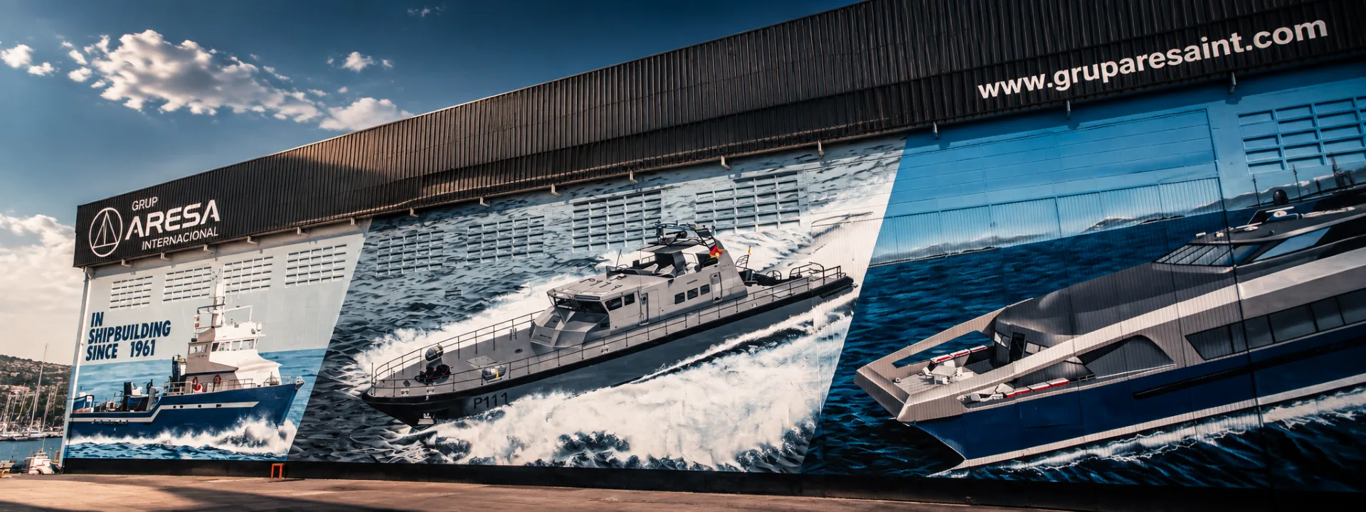 Orgullo naval: Suite of Art digitaliza el astillero Aresa Shipyard con murales interactivos